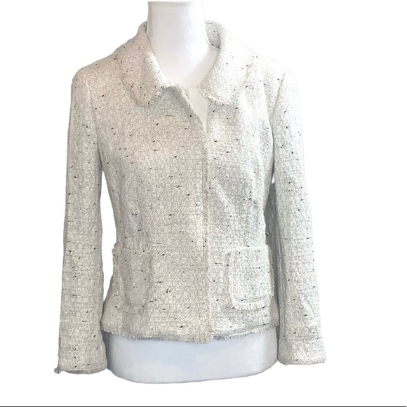 ANN TAYLOR: Cream Tweed Blazer with Fringe Trim - Size 4 - Picture 1 of 12